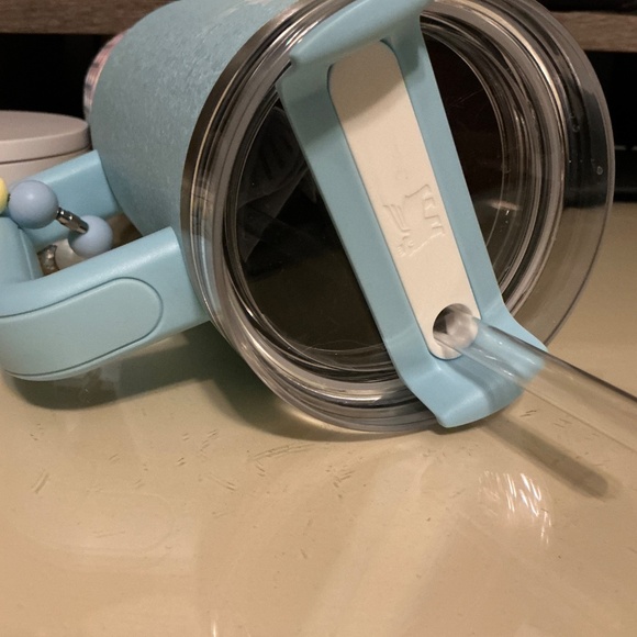 STANLEY POWDER BLUE CRUSH NEW - Picture 6 of 7